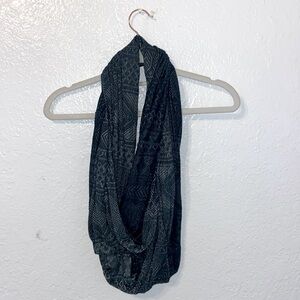 Athleta infinity scarf